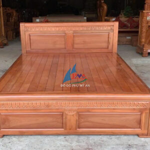 Giường gỗ xoan 1m6