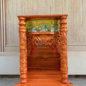 Alternative view of Trang thờ gỗ xoan hộp đèn chân quỳ cột 48