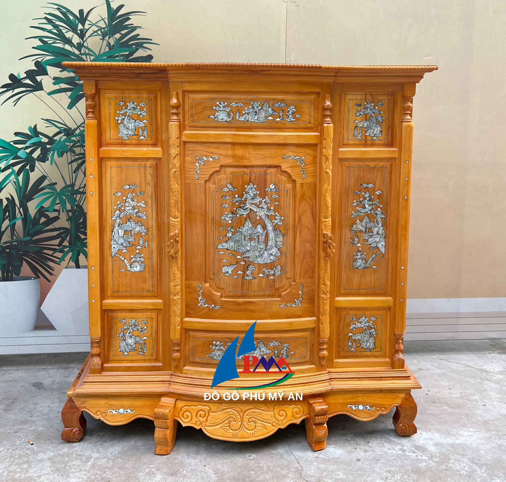 Tủ thờ căm xe 6 chân cẩn