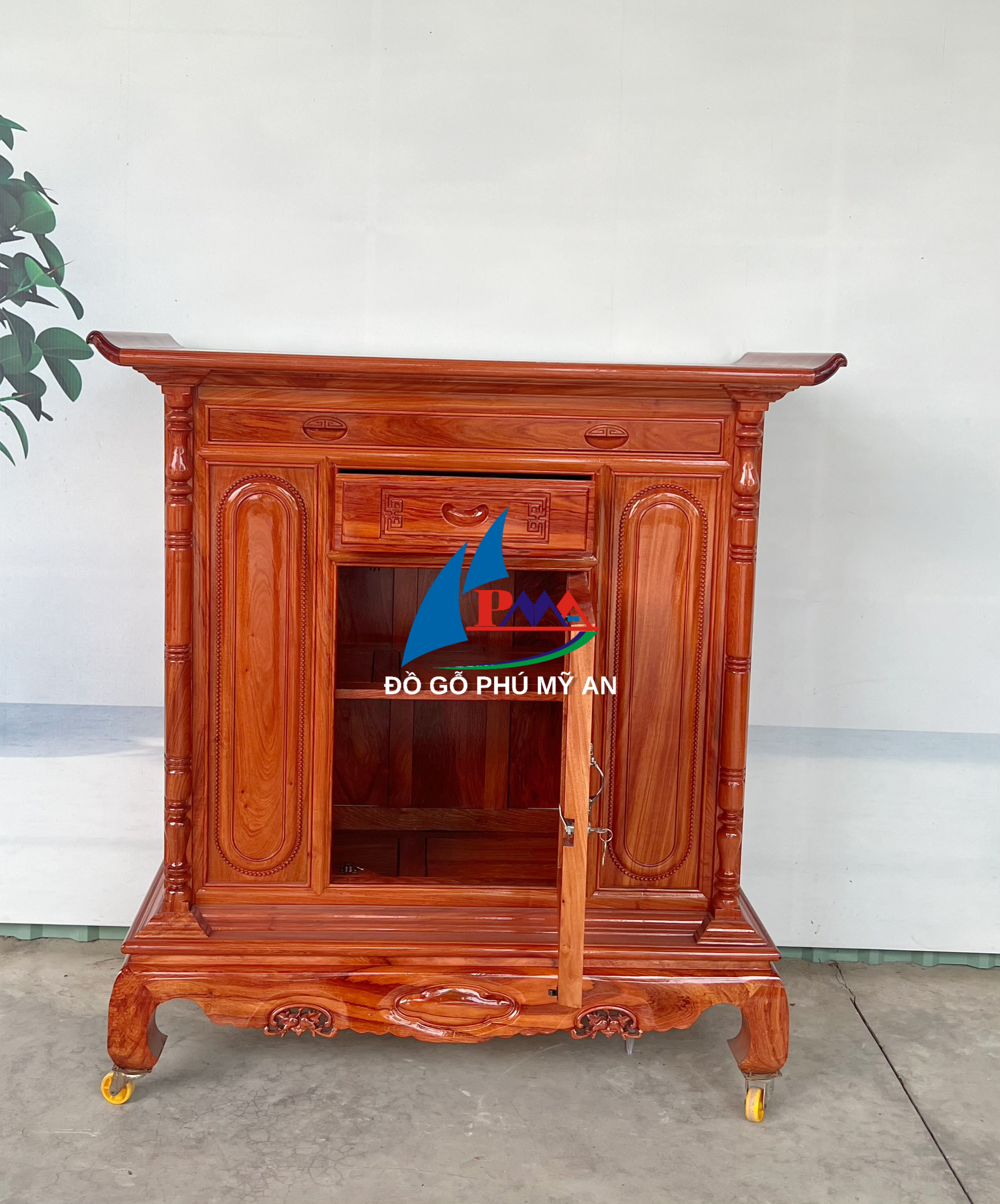 Alternative view of Tủ thờ hương đá phẳng 1m27