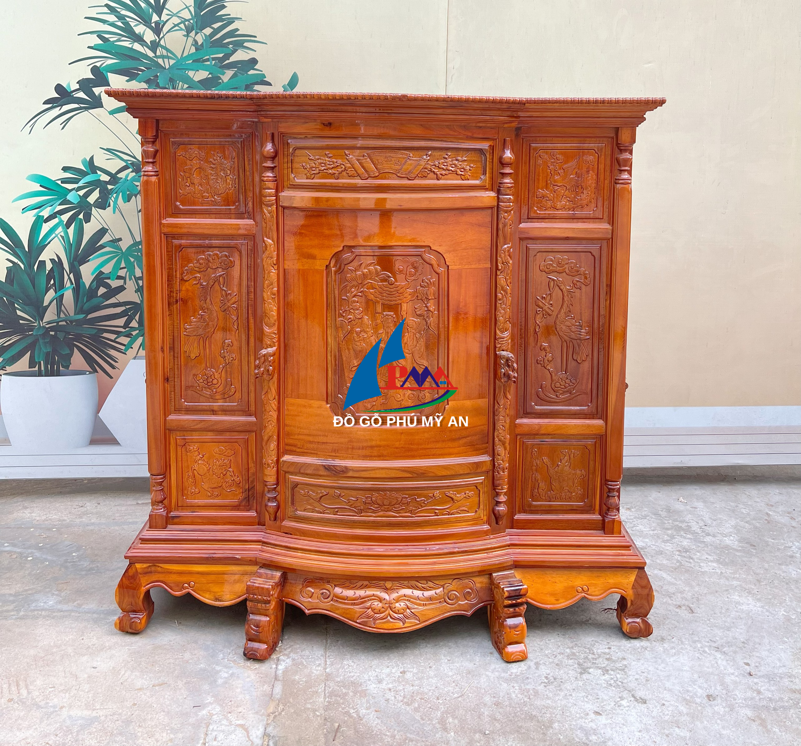Tủ thờ tràm 6 chân chạm
