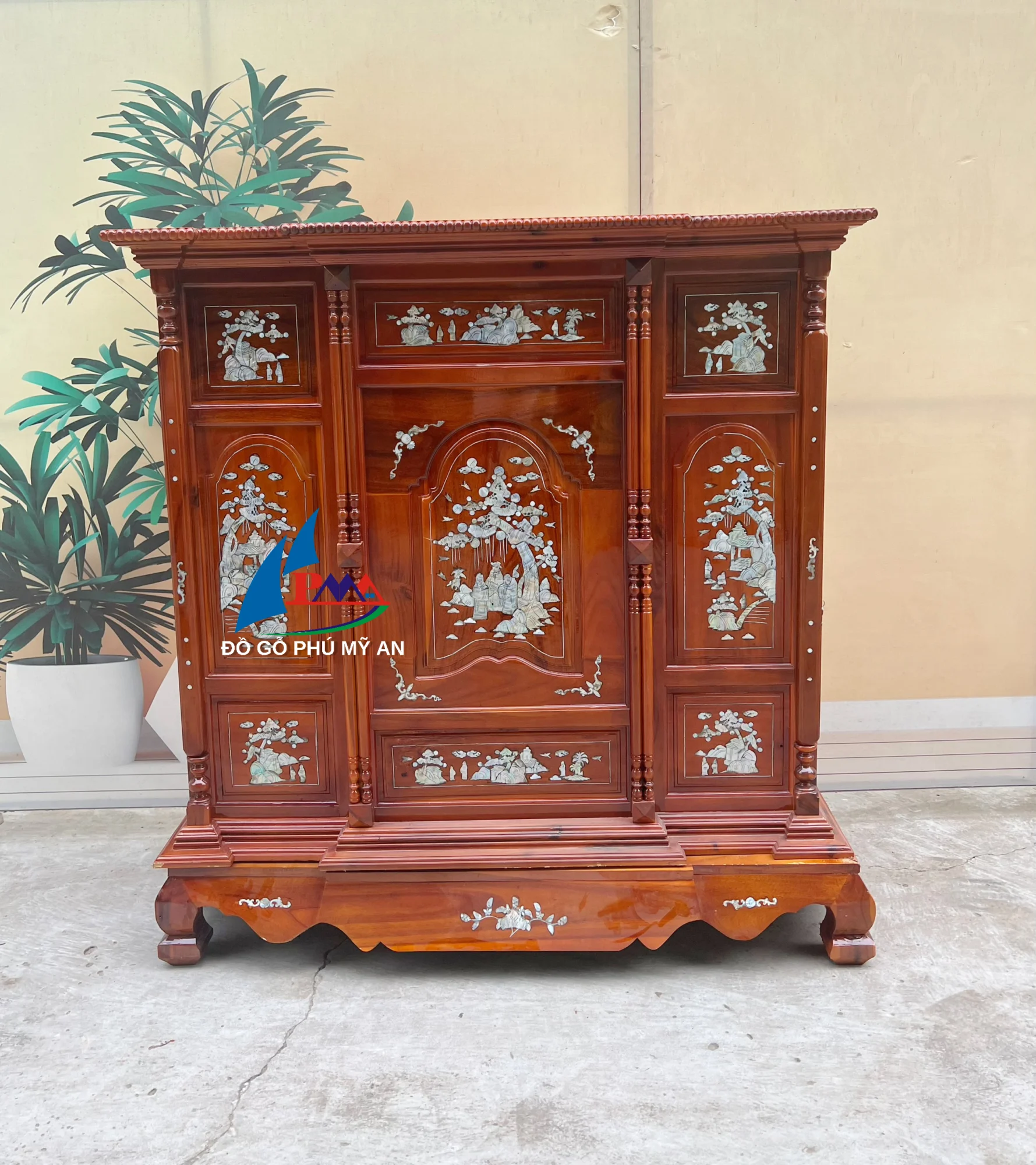 Tủ thờ tràm phẳng cẩn 1m45