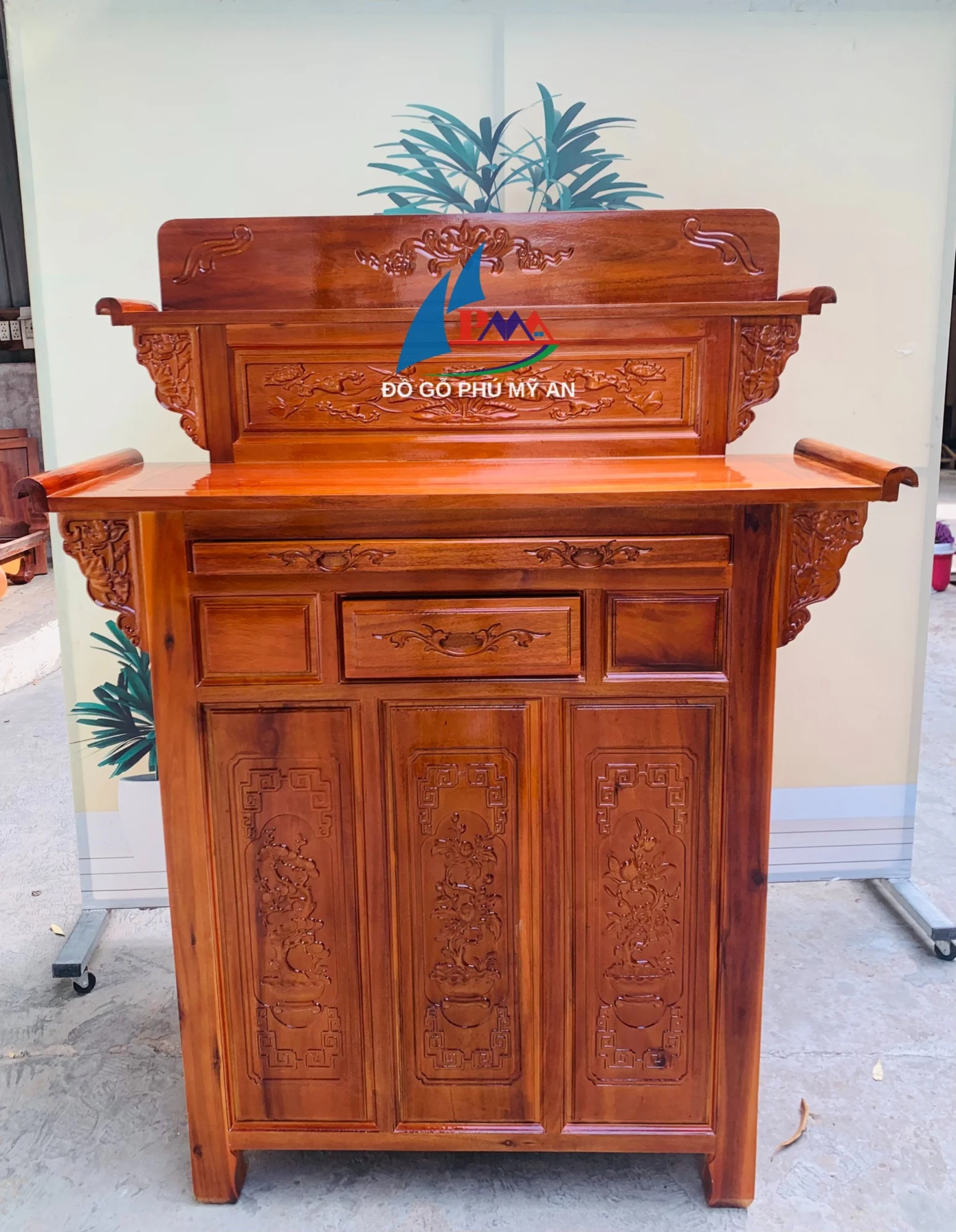 Bàn cúng gỗ tràm tầng có tủ 1m27