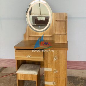 Bàn trang điểm gỗ MDF