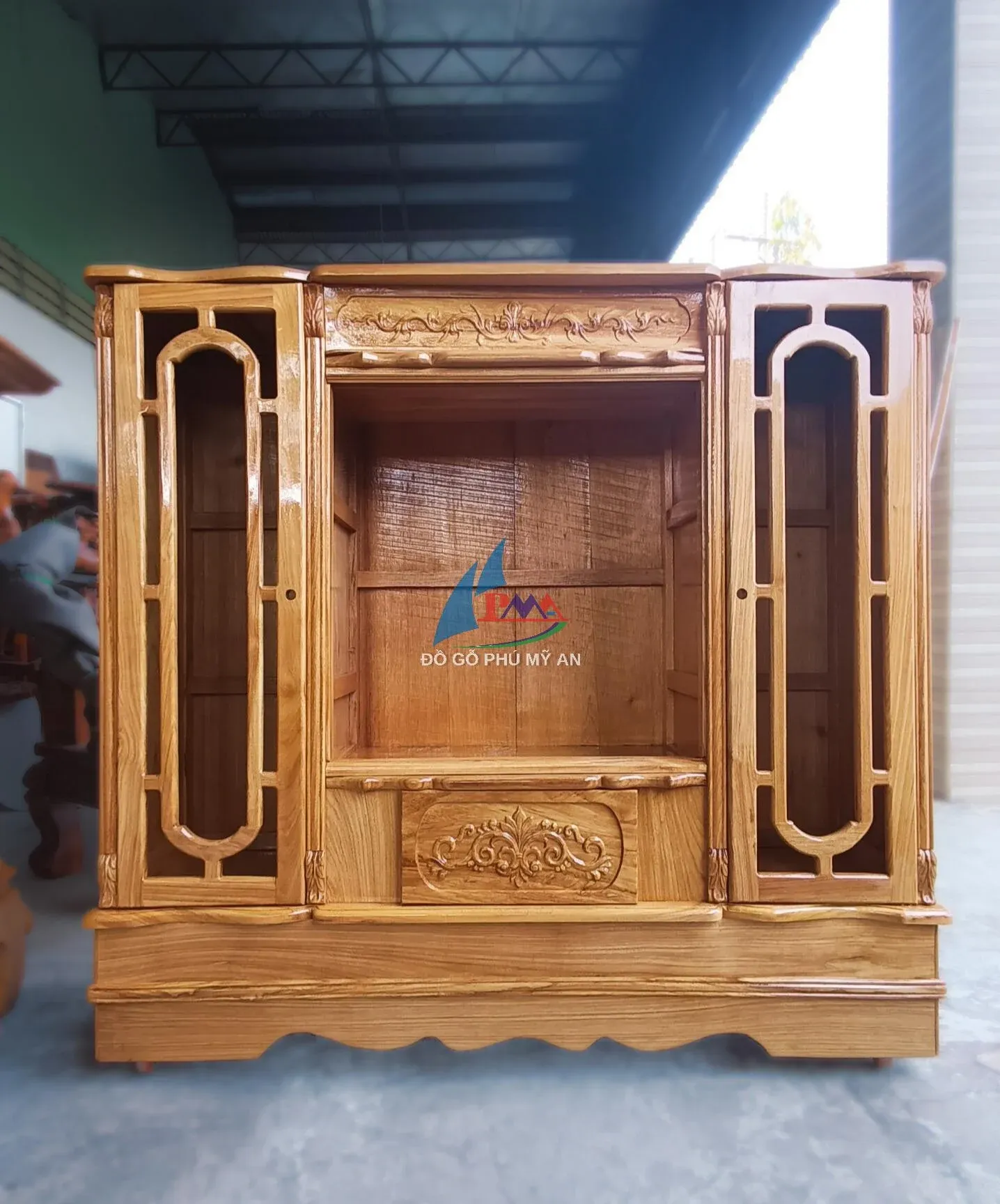 Búp phê gõ có buồng kính 1m6
