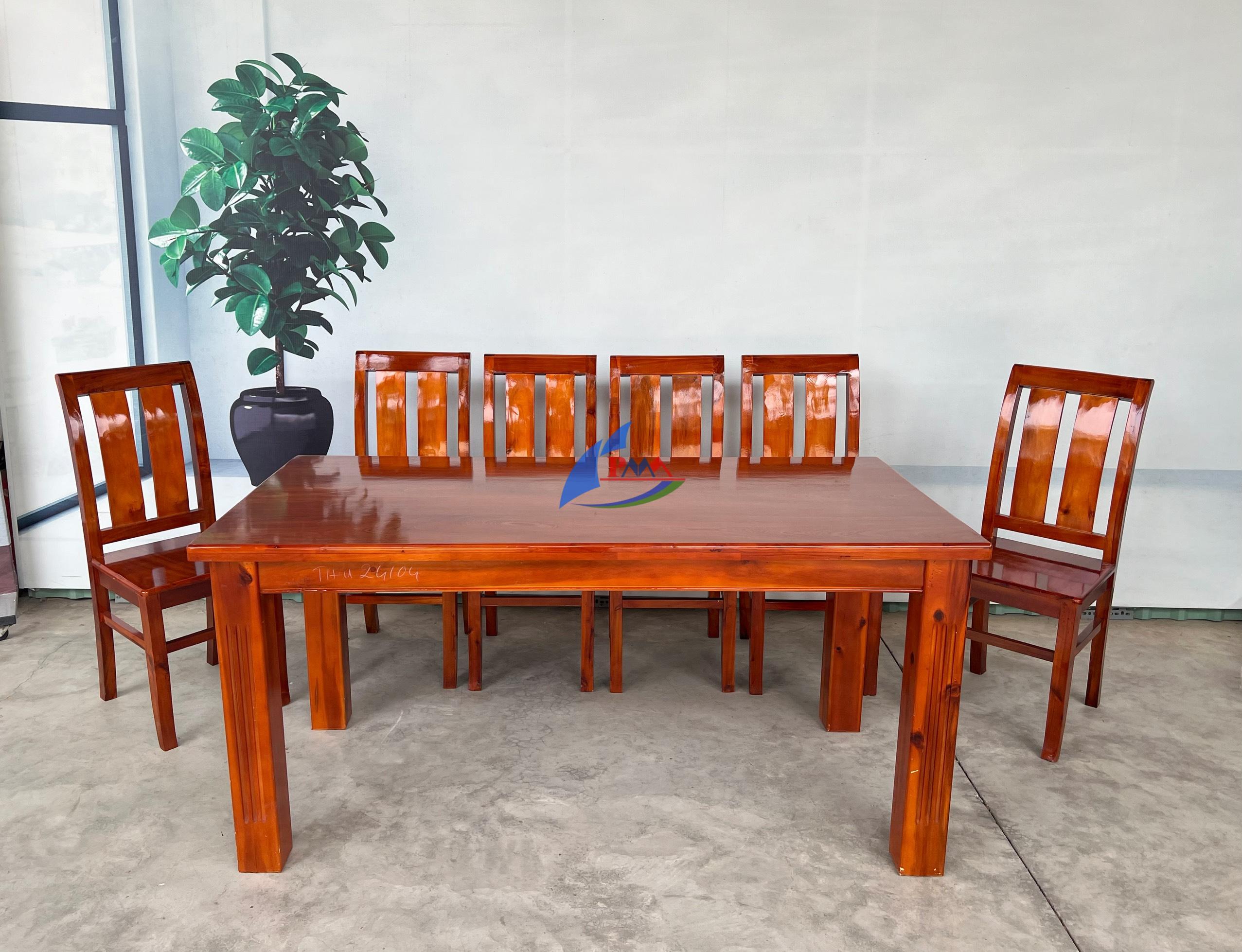 Bàn ăn gỗ giá rẻ &#8211; Bàn ăn gỗ Tràm có tốt không? 