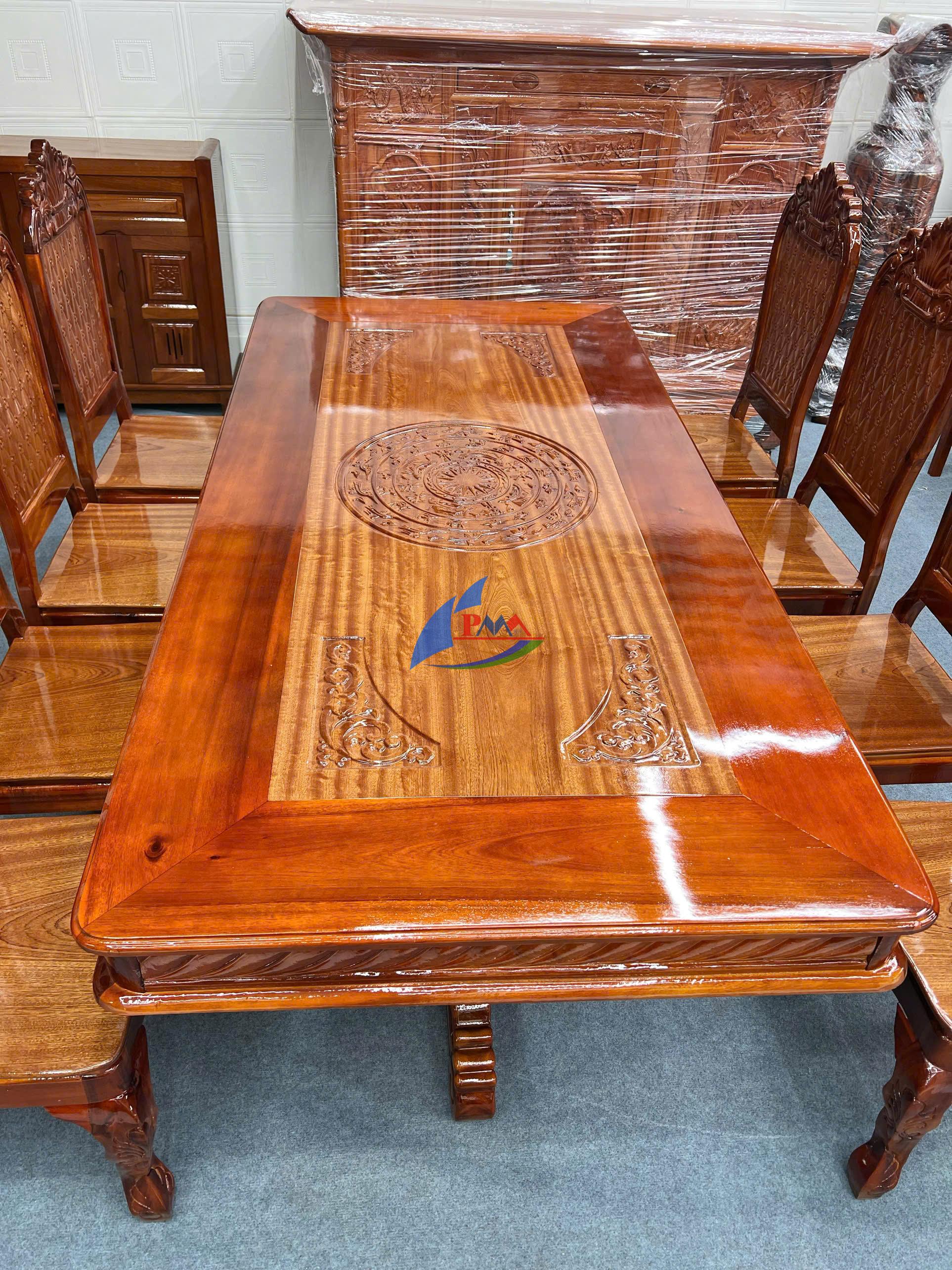 Khám Phá Các Mẫu Bộ Bàn Ghế Ăn Gỗ Đẹp – Sang Trọng – Bền Lâu