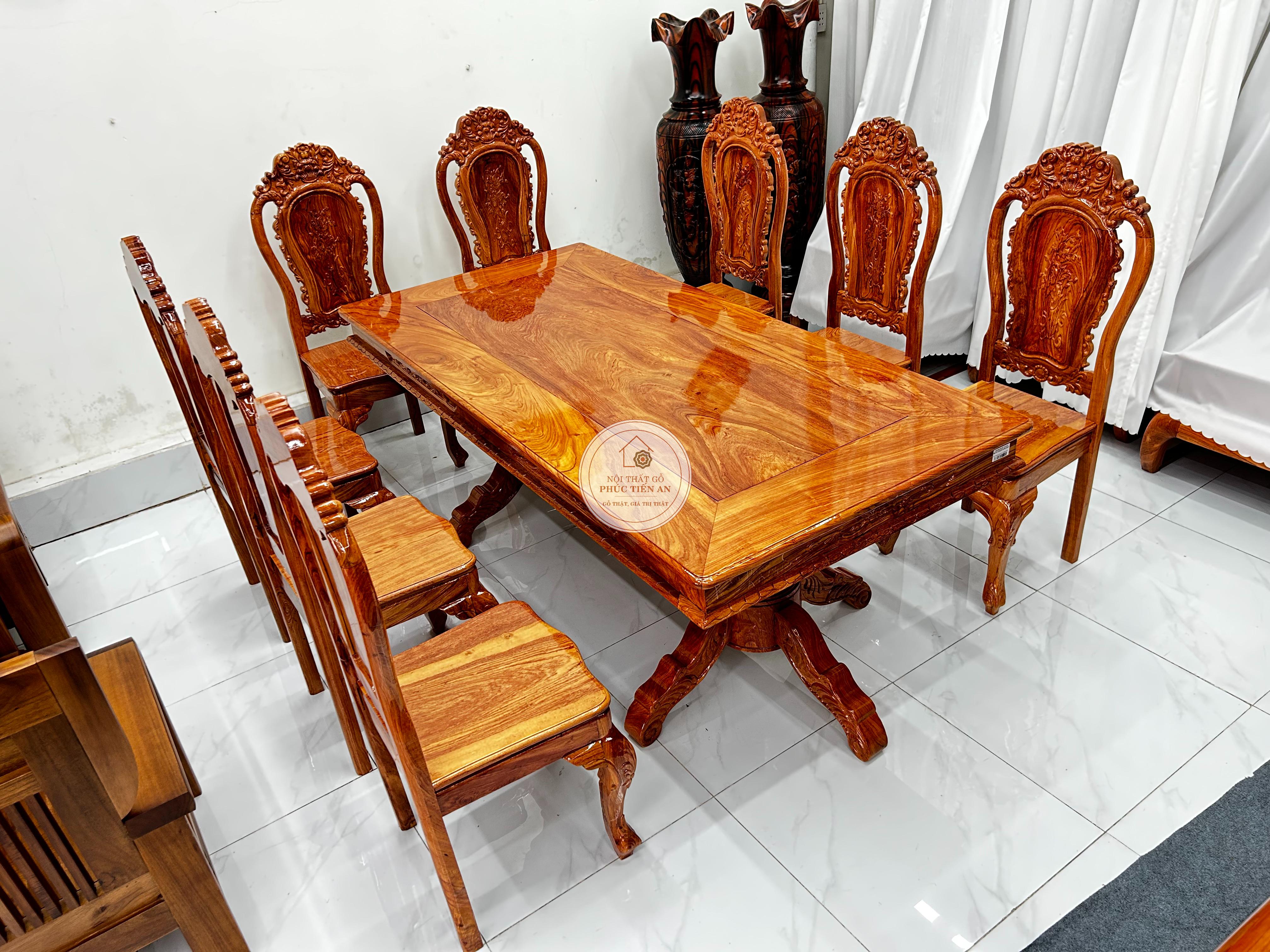 Nên Chọn Bàn Ăn Gỗ Gõ Hay Bàn Ăn Gỗ Hương Đá Cho Phòng Ăn Sang Trọng?