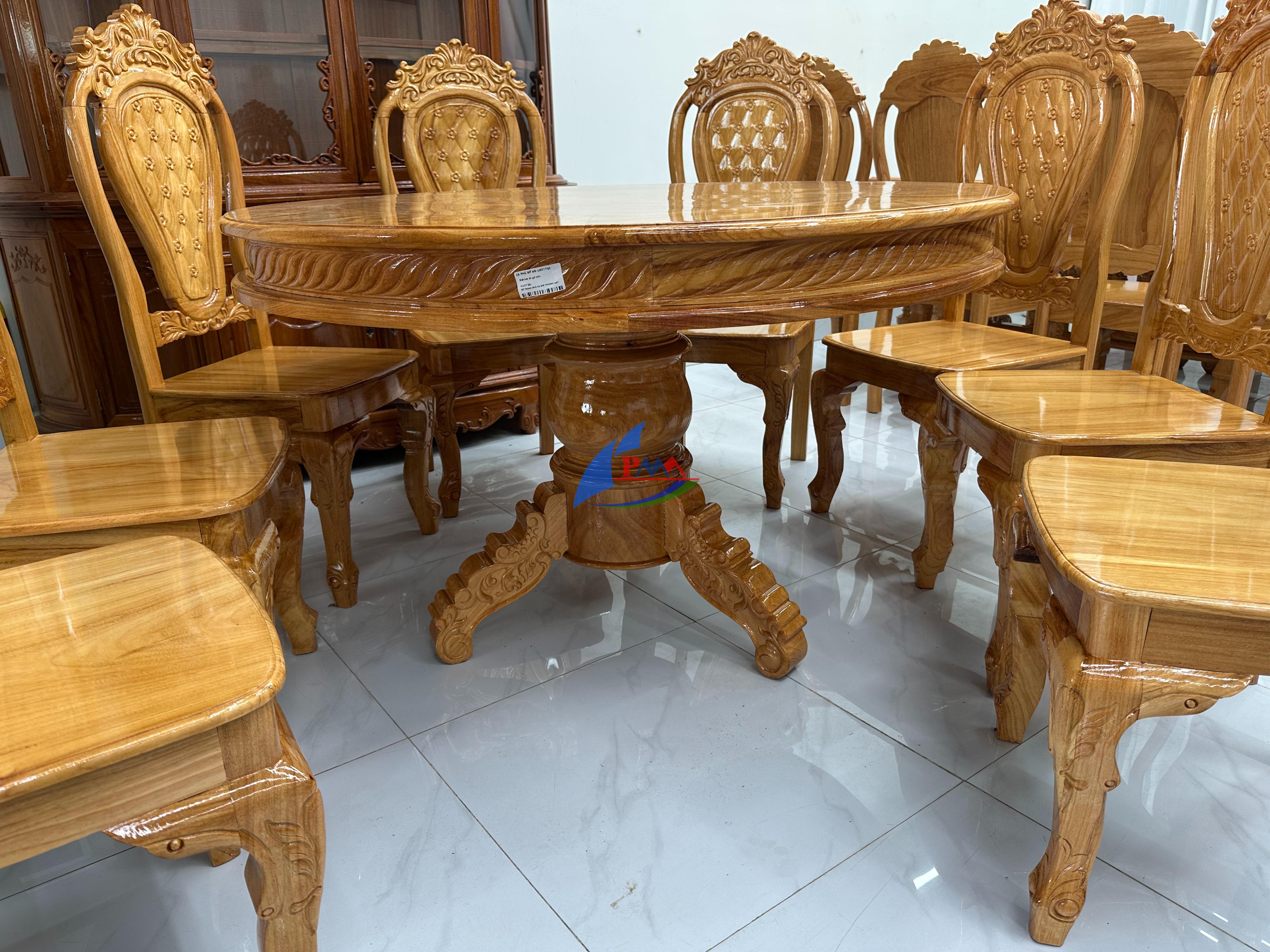 Gợi ý chọn bộ bàn ăn 8 ghế tân cổ điển phù hợp với không gian sống sang trọng