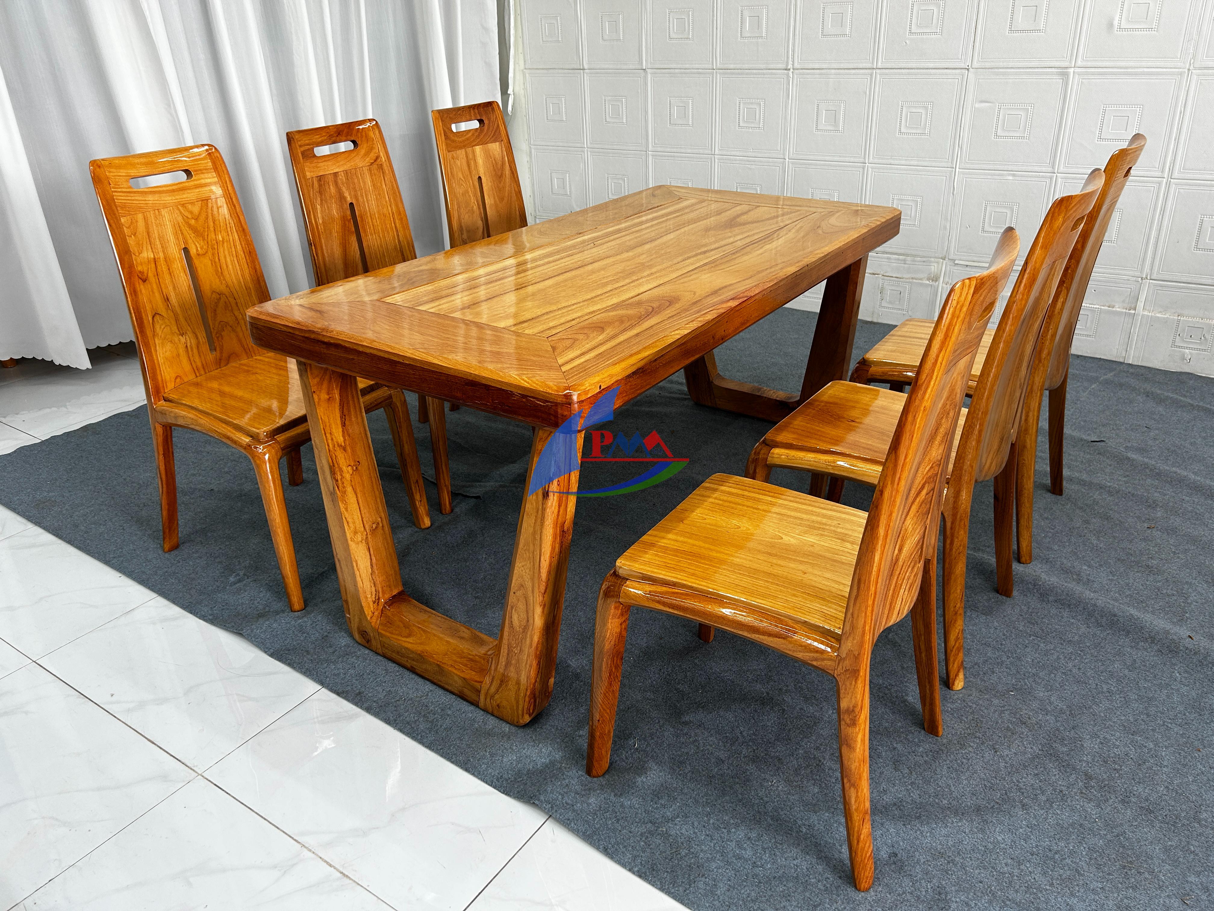 Xu hướng nội thất 2026: Bàn ăn cao cấp gỗ tự nhiên thiết kế hiện đại dẫn đầu lựa chọn