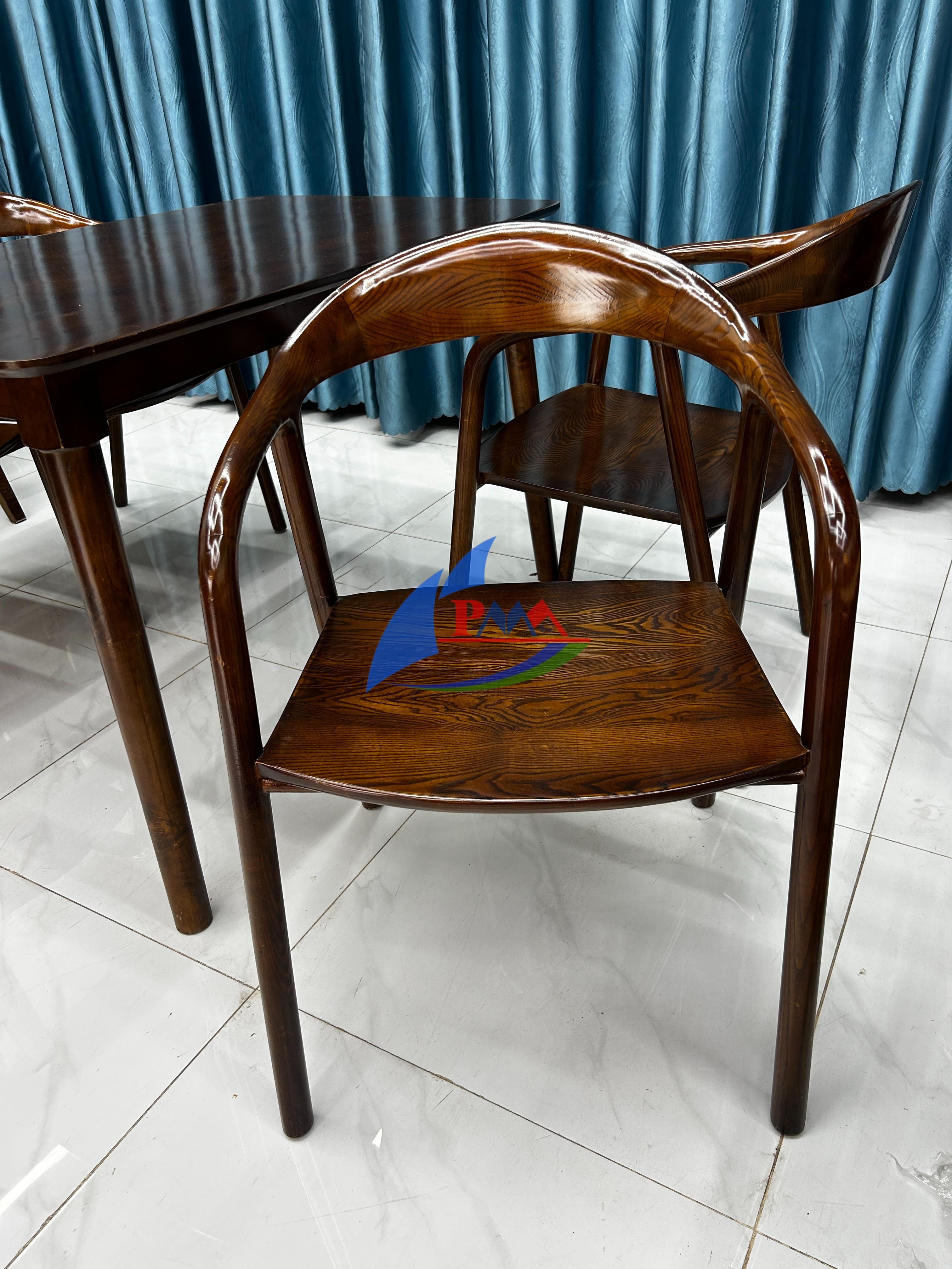 Top mẫu bàn gỗ decor đẹp – Đơn giản, tinh tế và cực kỳ dễ phối