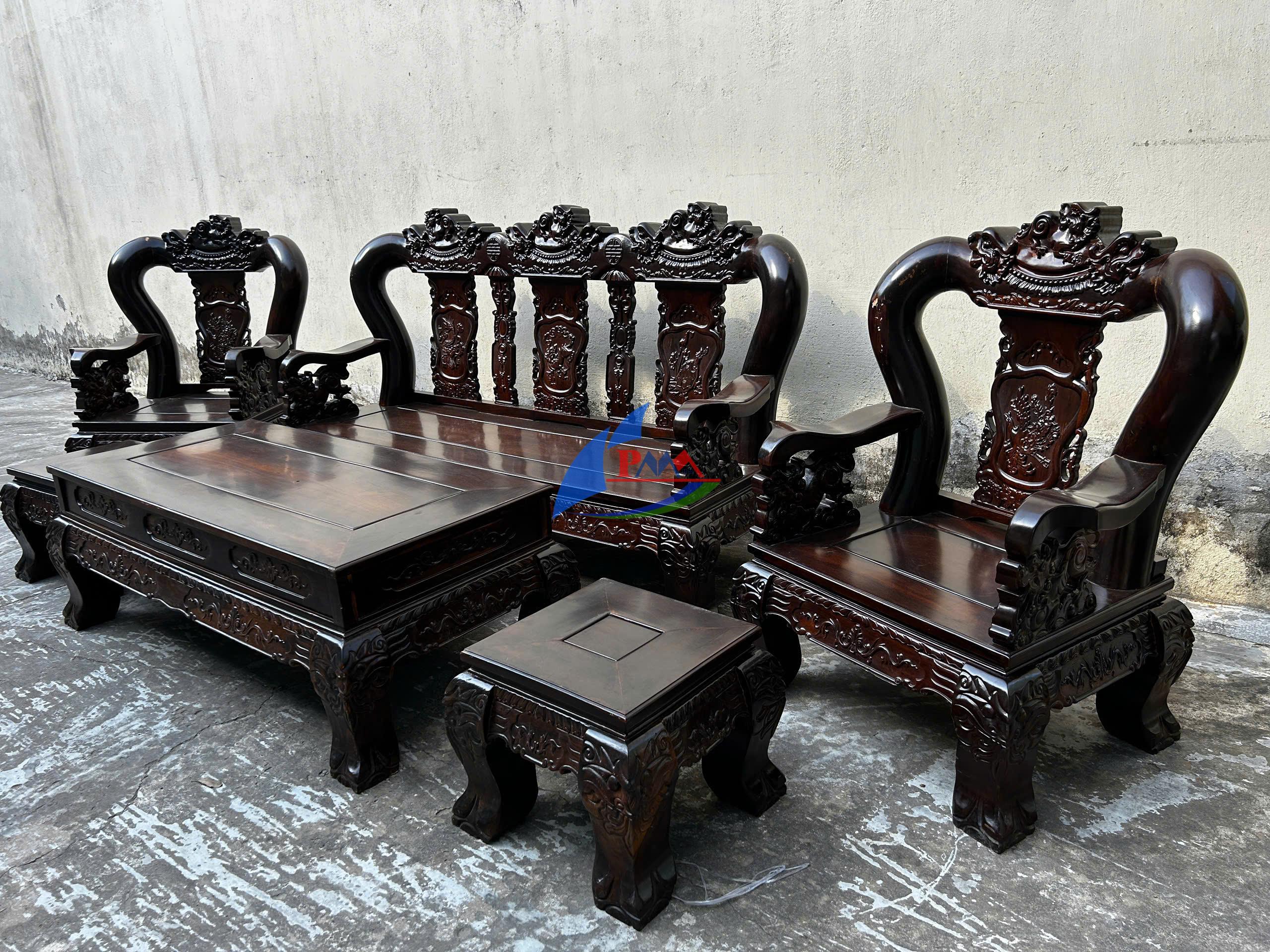 Thị trường Tết sôi động: Nội thất đồ gỗ tự nhiên tiếp tục “lên ngôi”