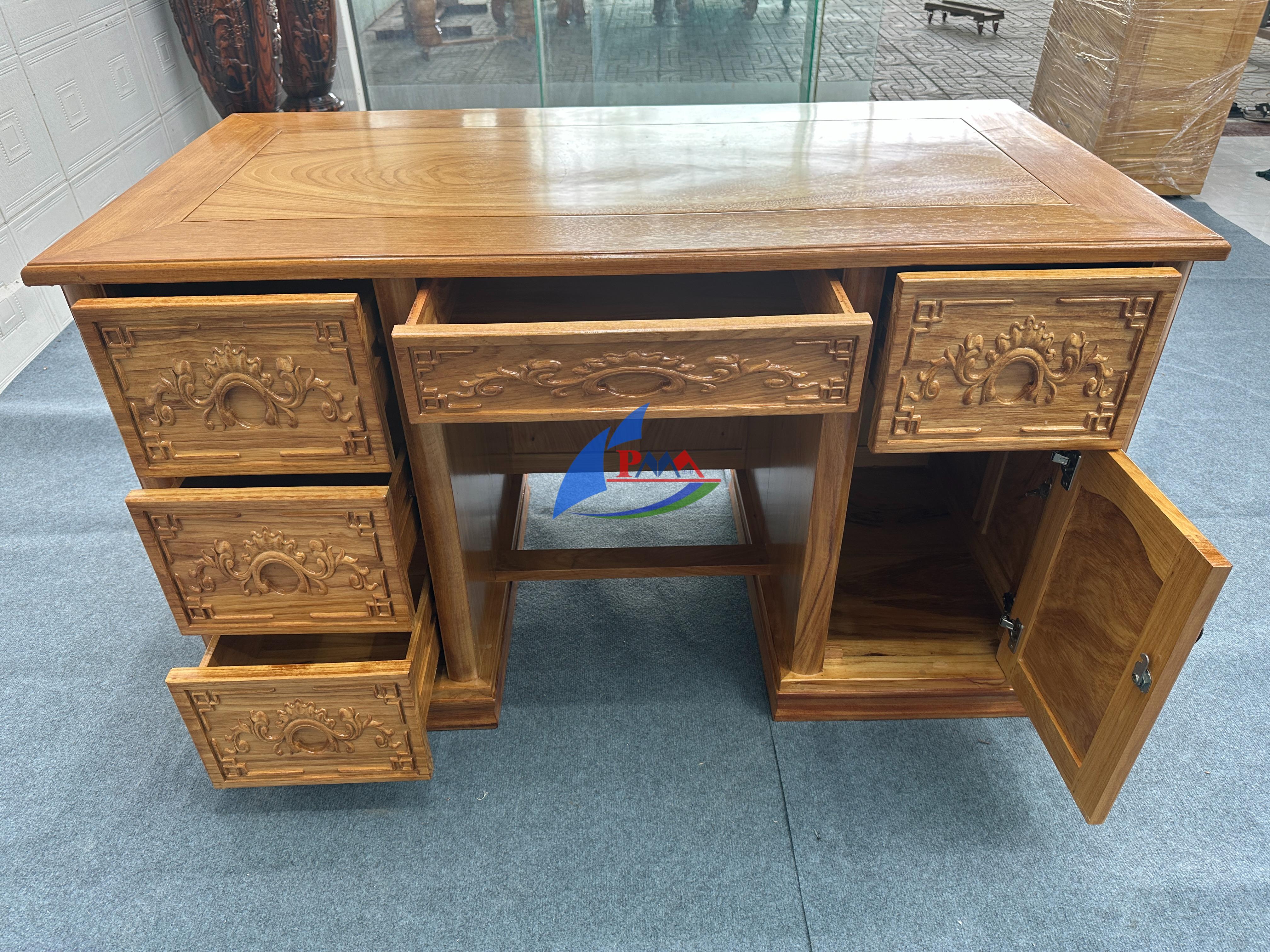 Mẫu bàn làm việc văn phòng