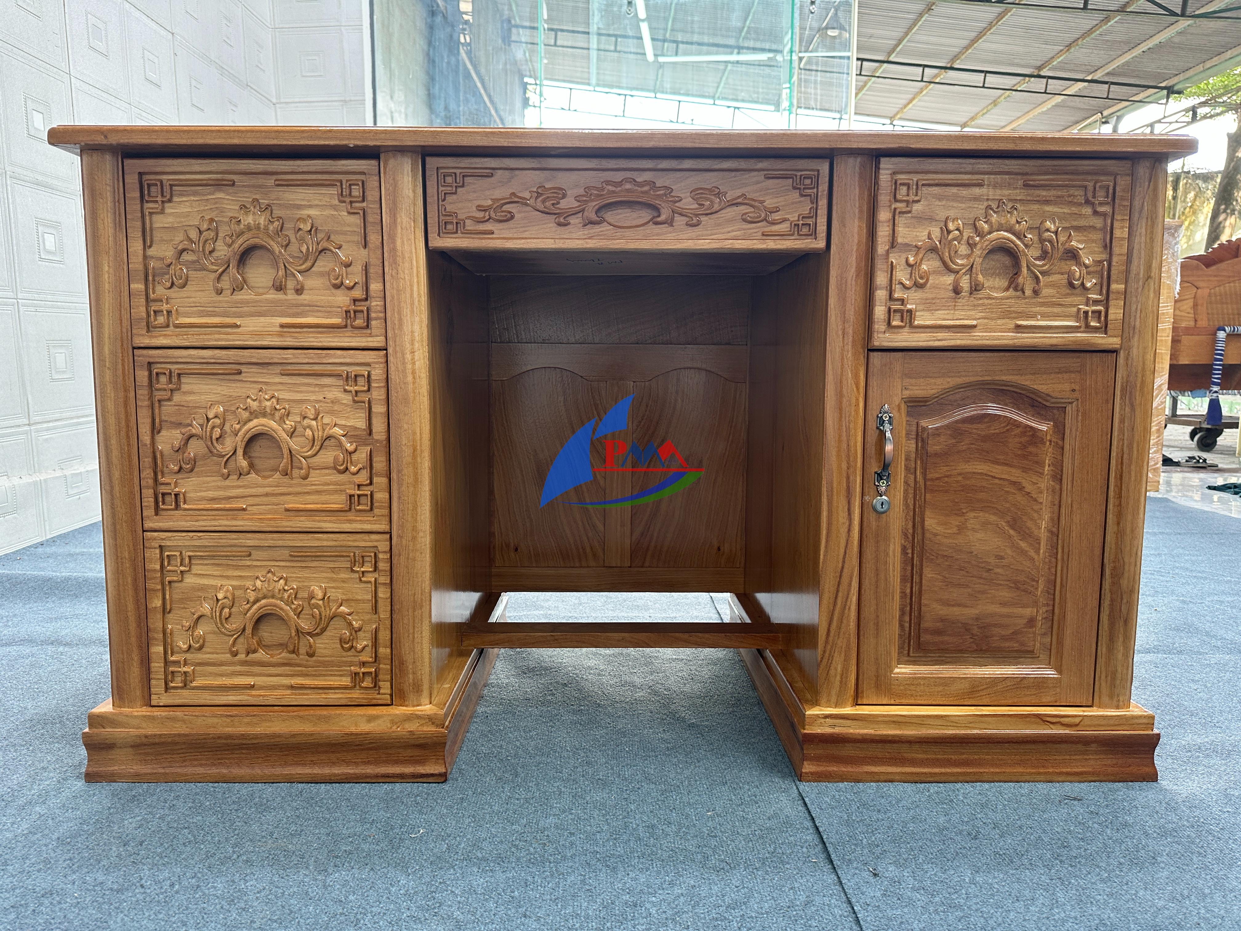 Mẫu bàn làm việc văn phòng