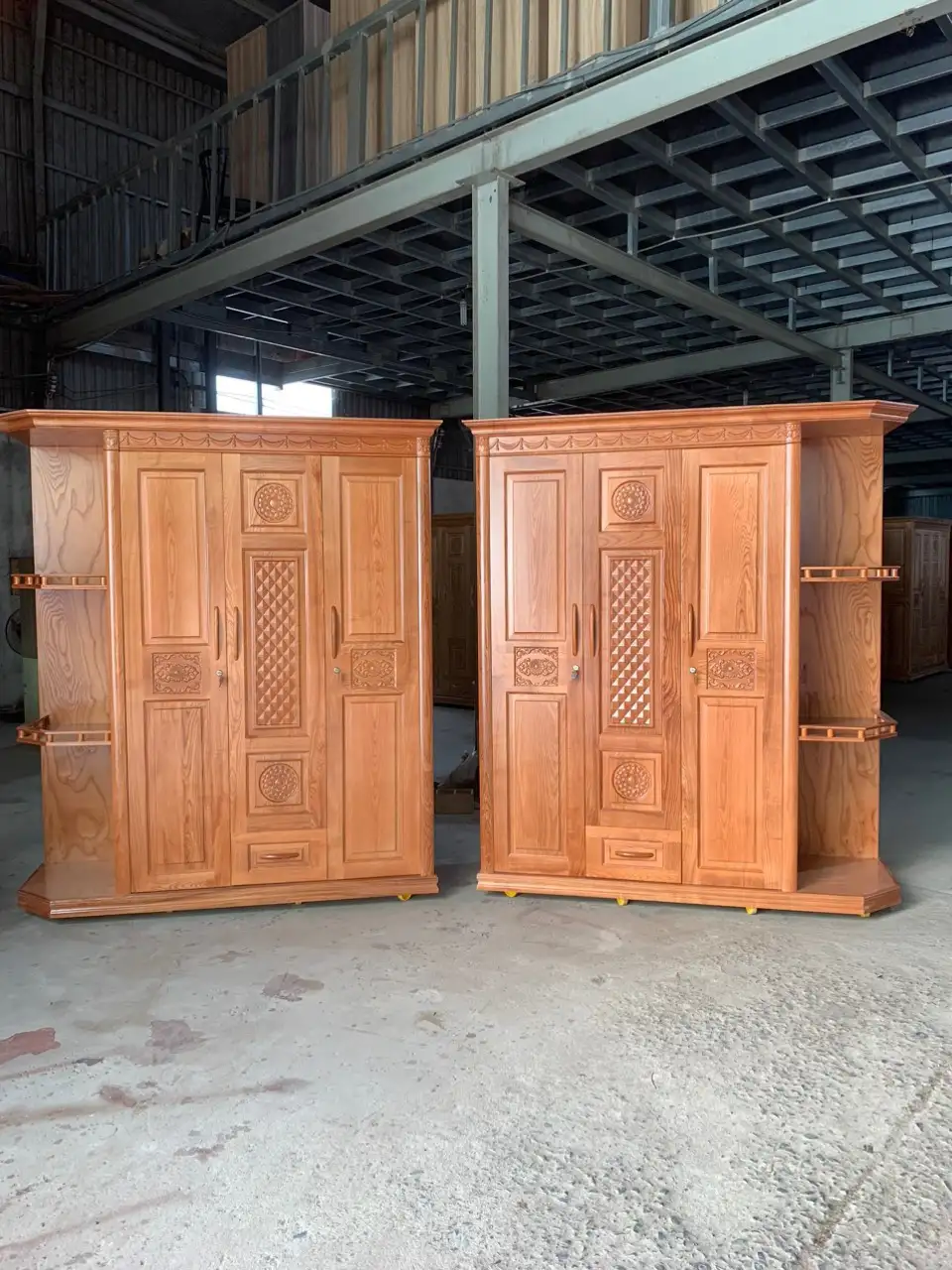 Tủ Gỗ Treo Quần Áo – Thiết Kế Tiện Nghi, Tăng Tính Thẩm Mỹ Không Gian