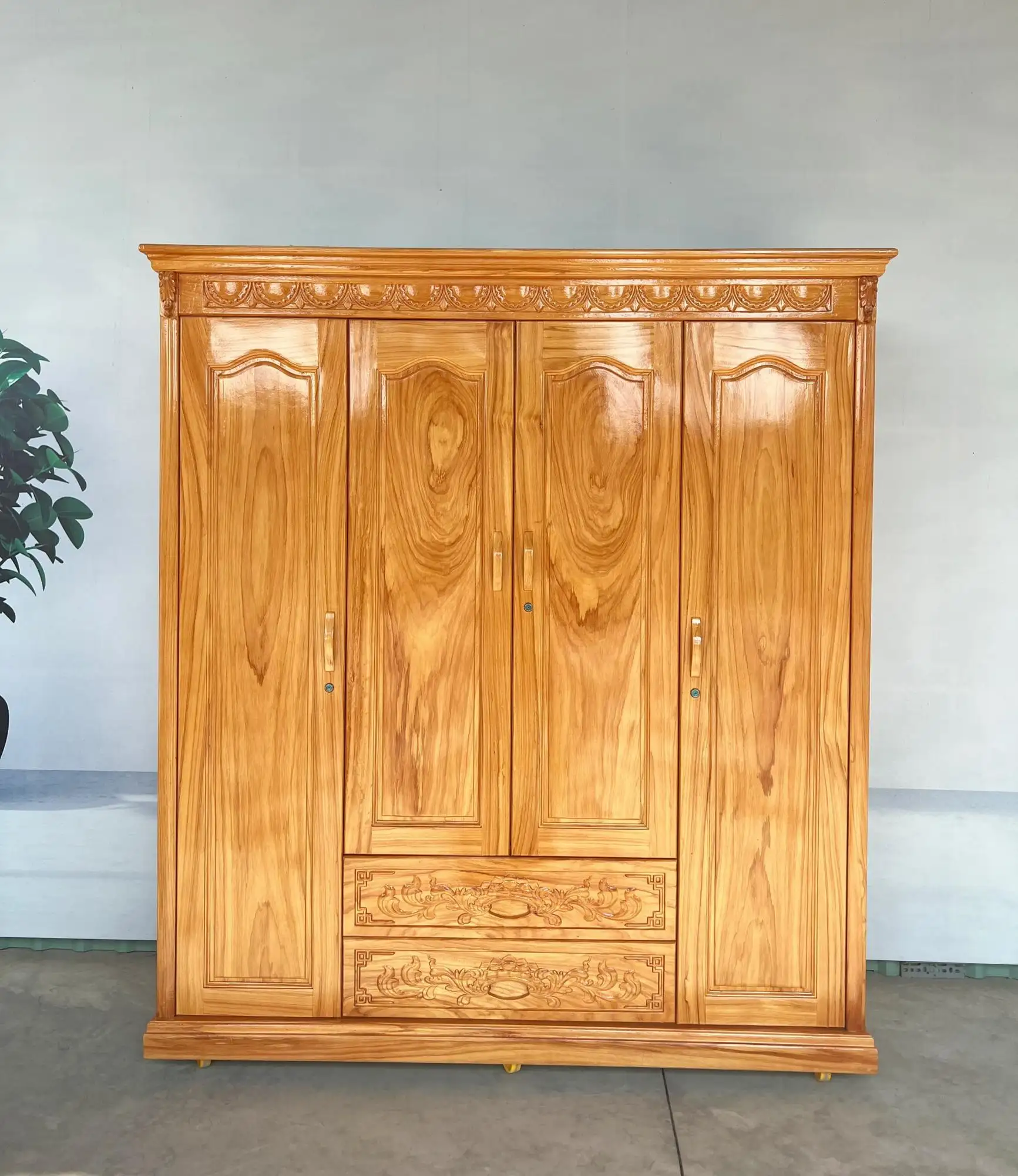 Tủ Gỗ Treo Quần Áo – Thiết Kế Tiện Nghi, Tăng Tính Thẩm Mỹ Không Gian