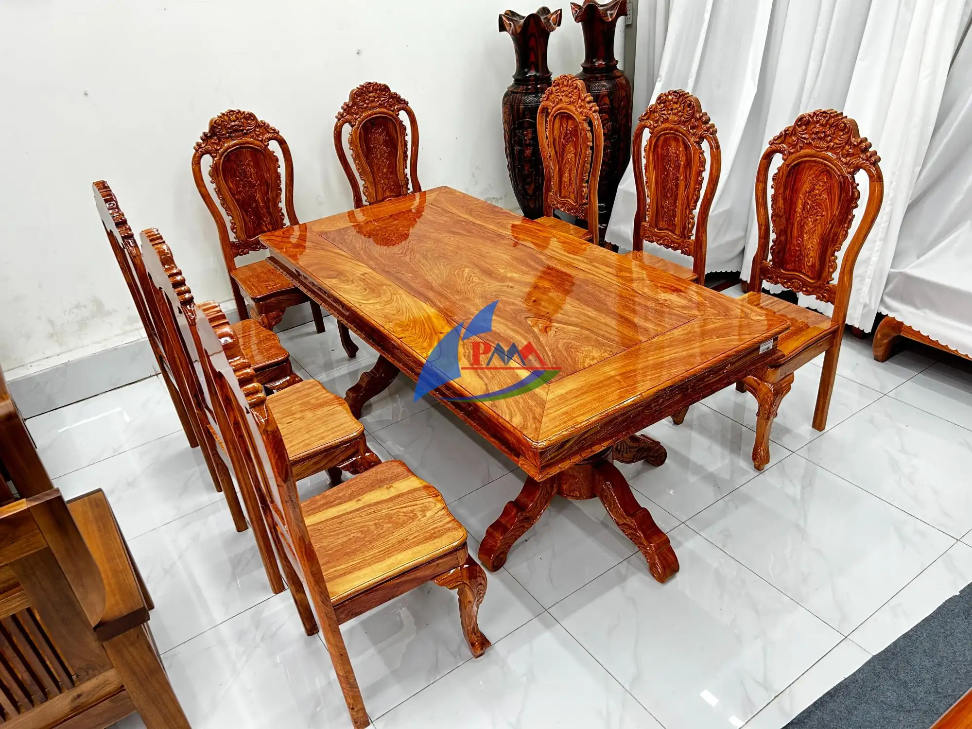 Bàn Ăn Gỗ 8 Ghế Giá Tốt – Đa Dạng Mẫu Mã, Giao Hàng Toàn Quốc