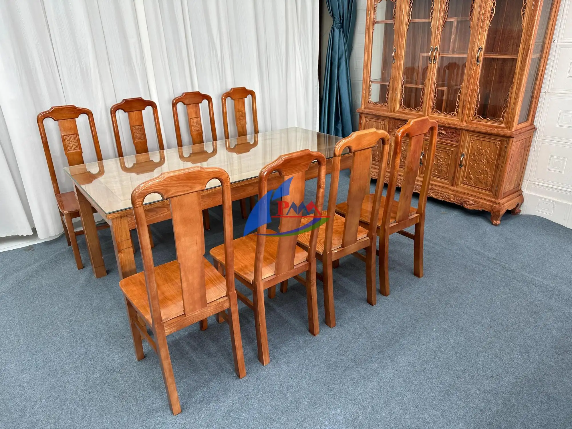 Bàn Ăn Gỗ 8 Ghế Giá Tốt – Đa Dạng Mẫu Mã, Giao Hàng Toàn Quốc