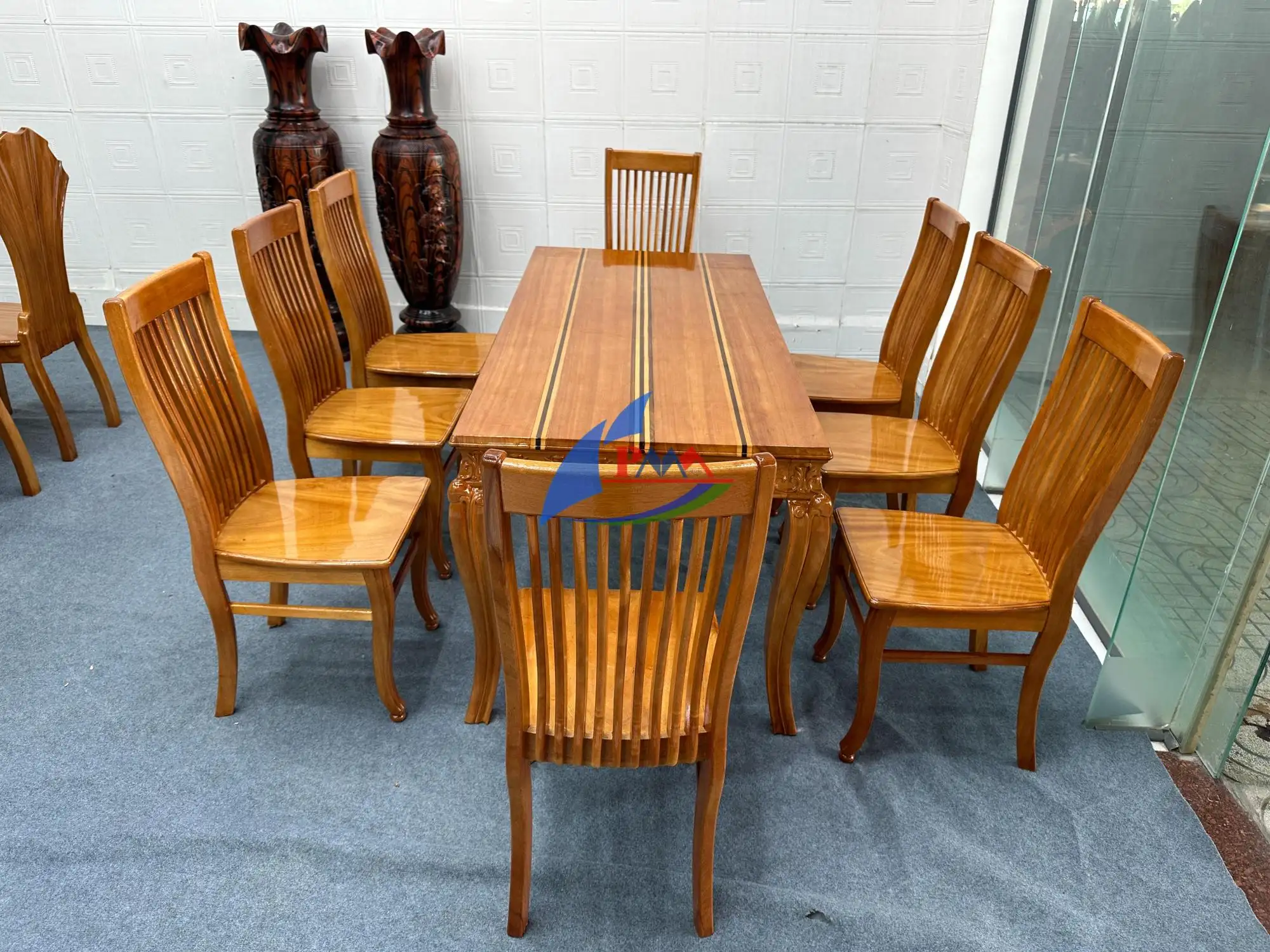 Bàn Ăn Gỗ 8 Ghế Giá Tốt – Đa Dạng Mẫu Mã, Giao Hàng Toàn Quốc