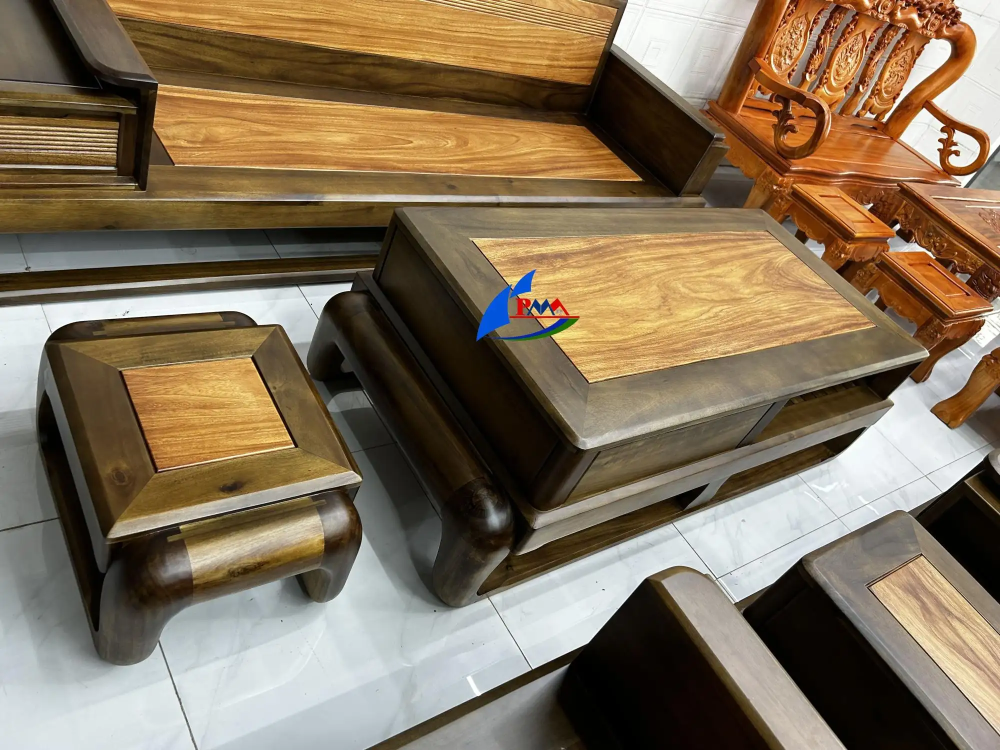 Đồ Gỗ Tự Nhiên: Bí Quyết Chọn Nội Thất Đẹp, Bền Và Tiết Kiệm Chi Phí
