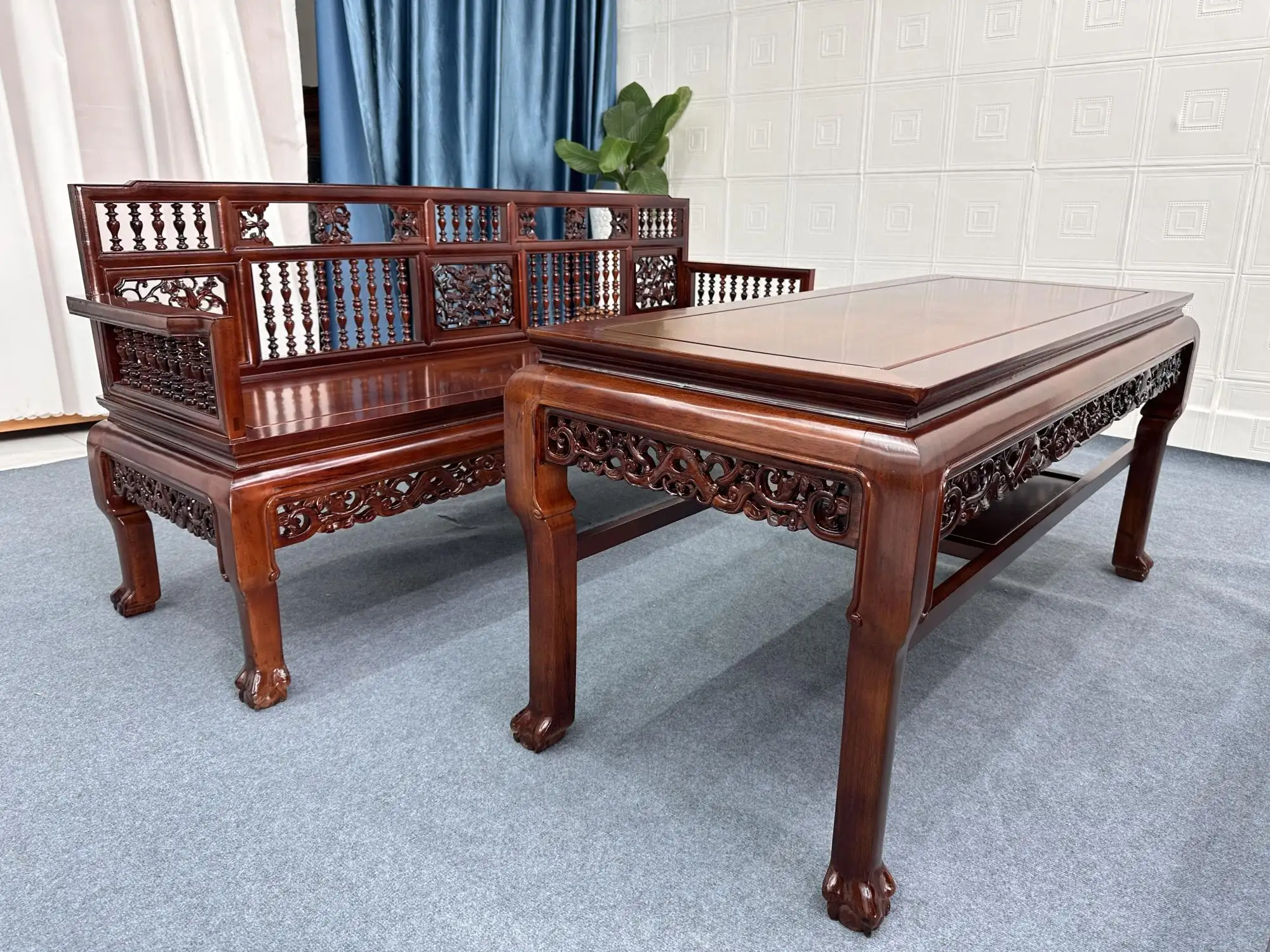 Sofa Gỗ Cổ Điển Cao Cấp – Vẻ Đẹp Vượt Thời Gian