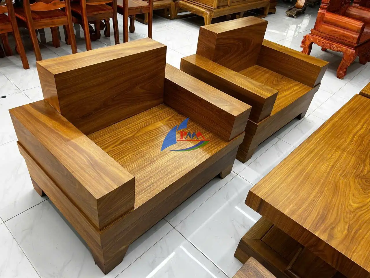 Sofa Gỗ Hộp – Mẫu Đẹp, Chất Lượng, Bền Bỉ