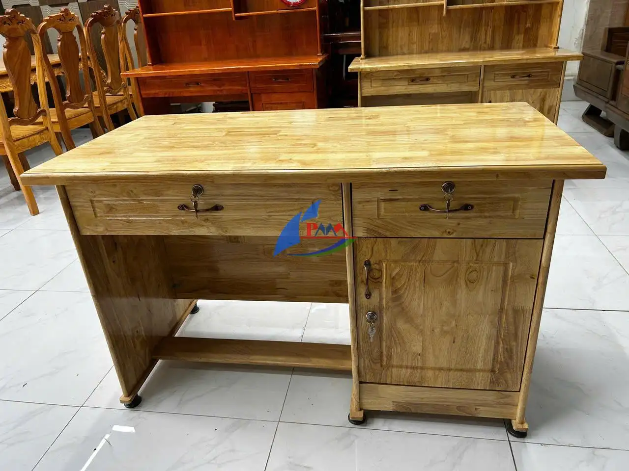 Mẫu Bàn Học Sinh Gỗ Tự Nhiên Đẹp Được Phụ Huynh Ưa Chuộng