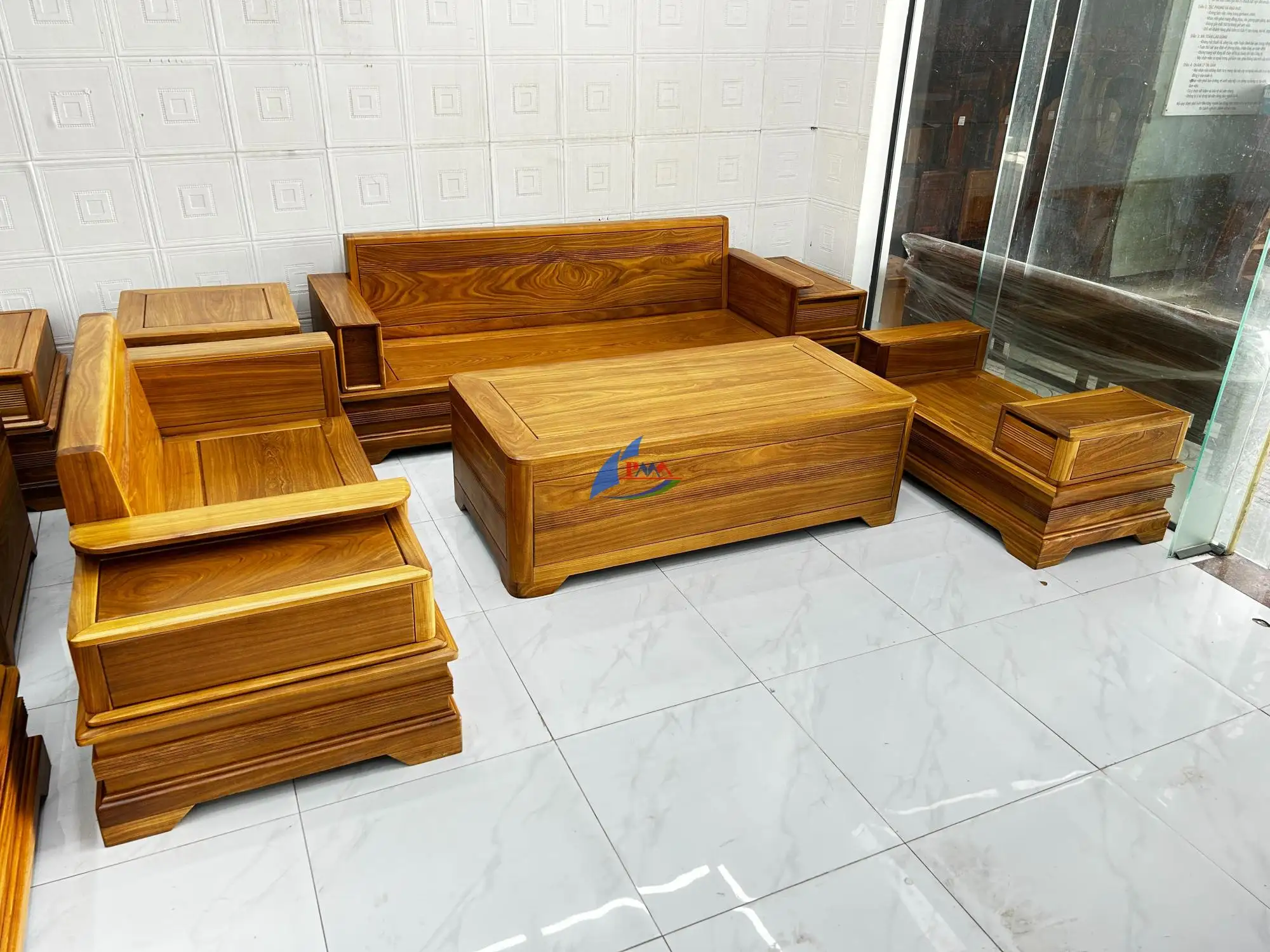 Sa lông gỗ hố nai từ phong cách cổ điển, tân cổ điển đến phong cách hiện đại