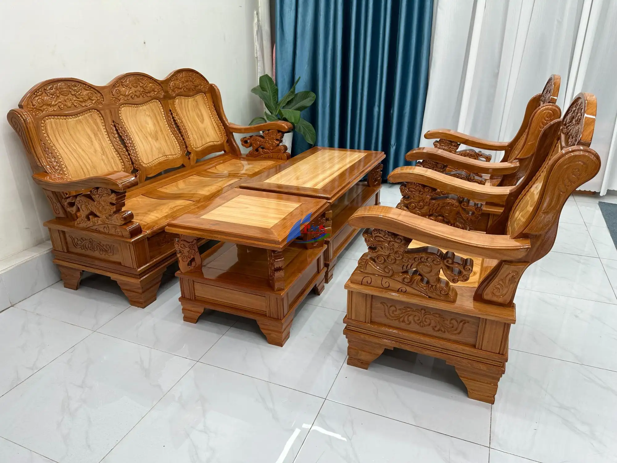 Sa lông gỗ hố nai từ phong cách cổ điển, tân cổ điển đến phong cách hiện đại