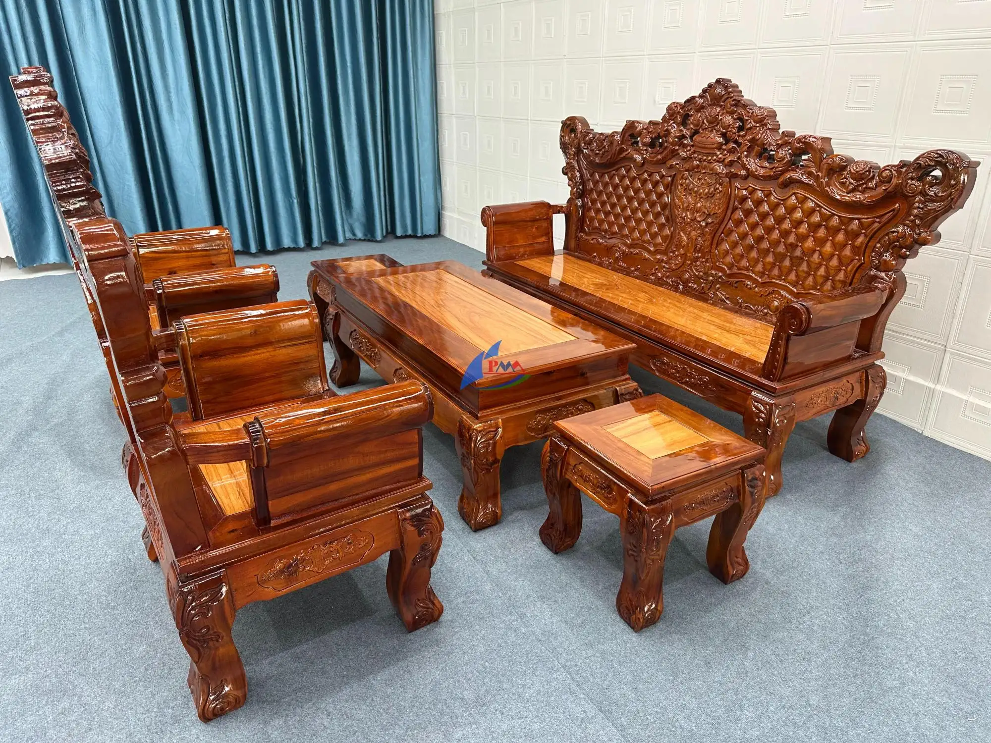Sa lông gỗ hố nai từ phong cách cổ điển, tân cổ điển đến phong cách hiện đại
