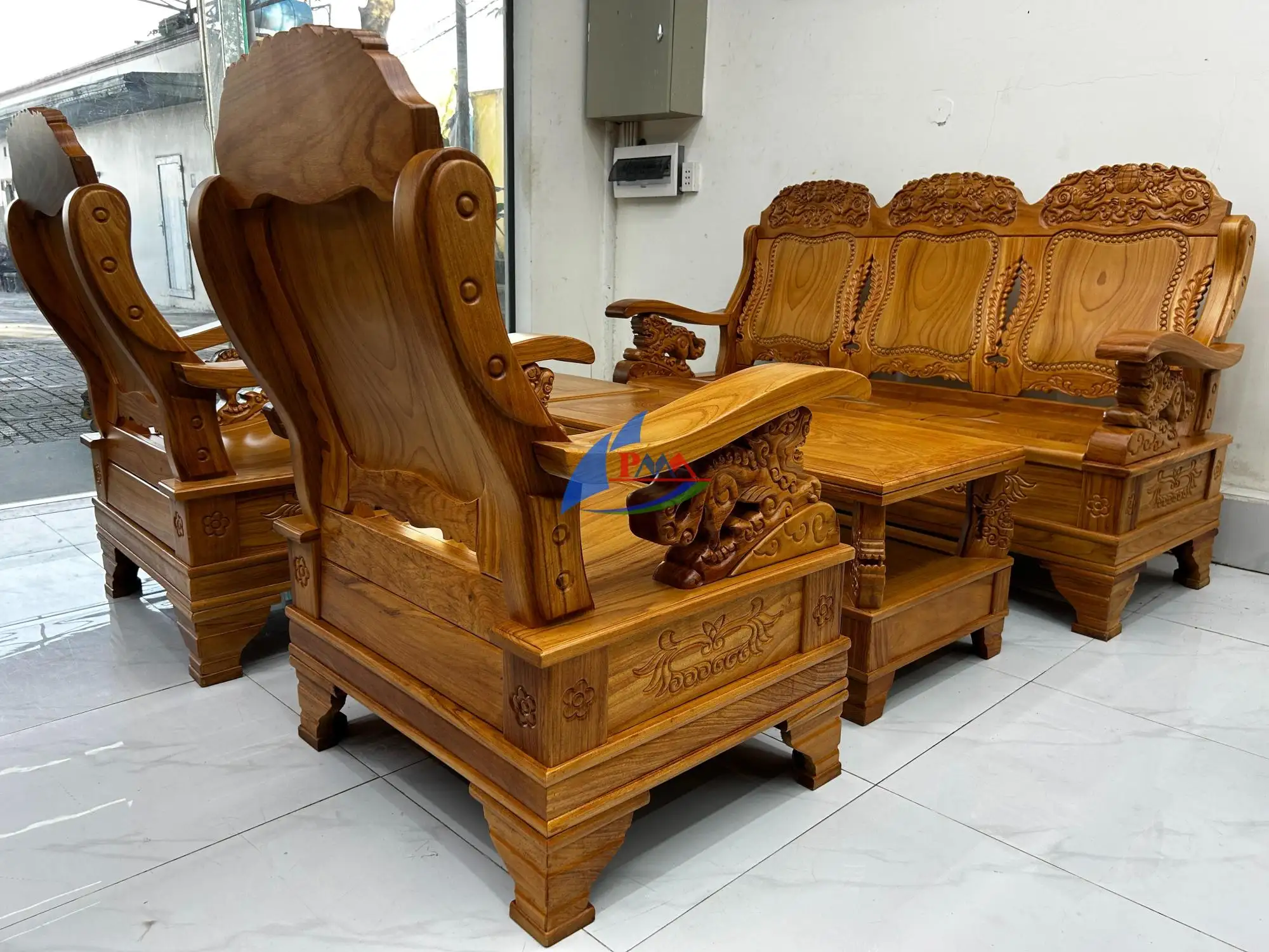 Salon Gỗ – Thùng Gõ Lân Nghê – Vững Bền Cùng Thời Gian, Vượng Khí Cho Gia Đạo