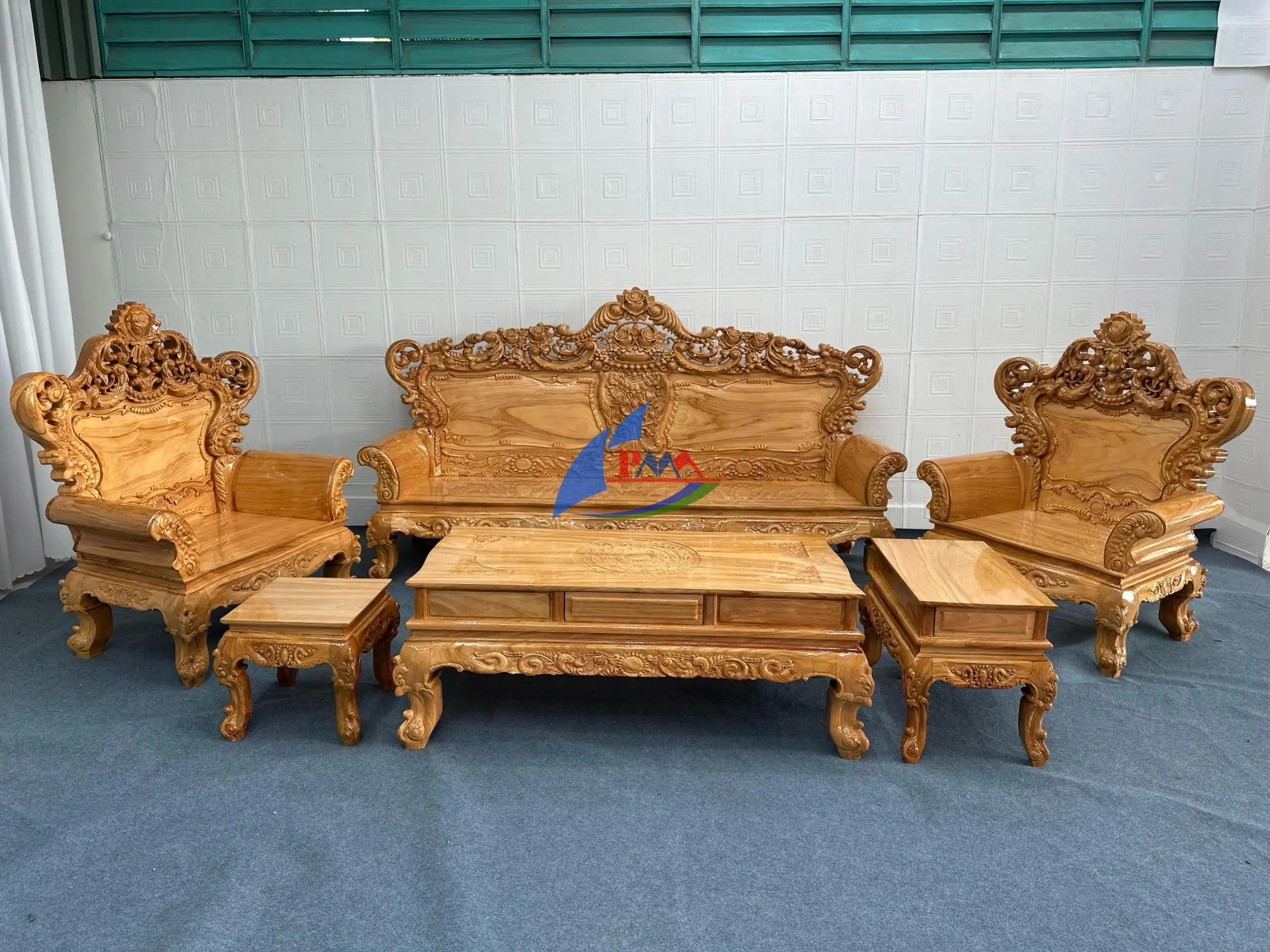 Sofa cổ điển cao cấp - Luis món gỗ Gõ