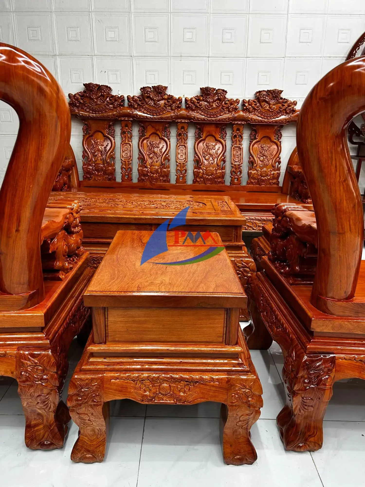Alternative view of Salon Cổ Điển Cao Cấp – Triện 16 Hương Đá Nghê 4 Văng Tay Nghê: Trấn Trạch An Gia - Thu Hút Vượng Khí