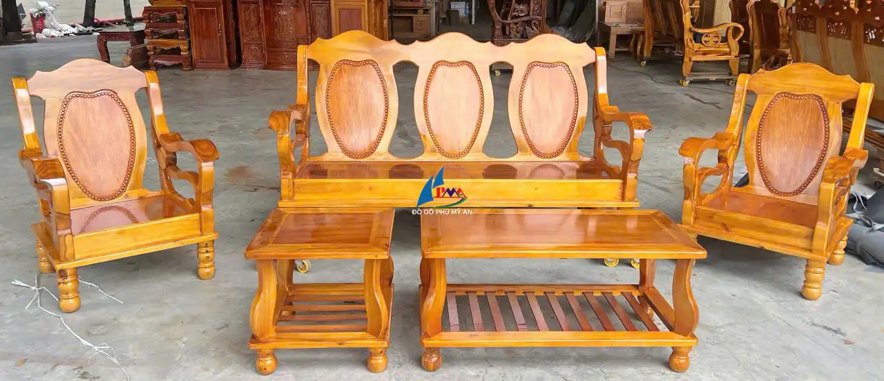 Vì Sao Salon Gỗ Truyền Thống Bằng Gỗ Tự Nhiên Đang Được Ưa Chuộng?