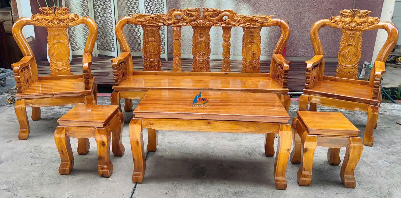 Vì Sao Salon Gỗ Truyền Thống Bằng Gỗ Tự Nhiên Đang Được Ưa Chuộng?