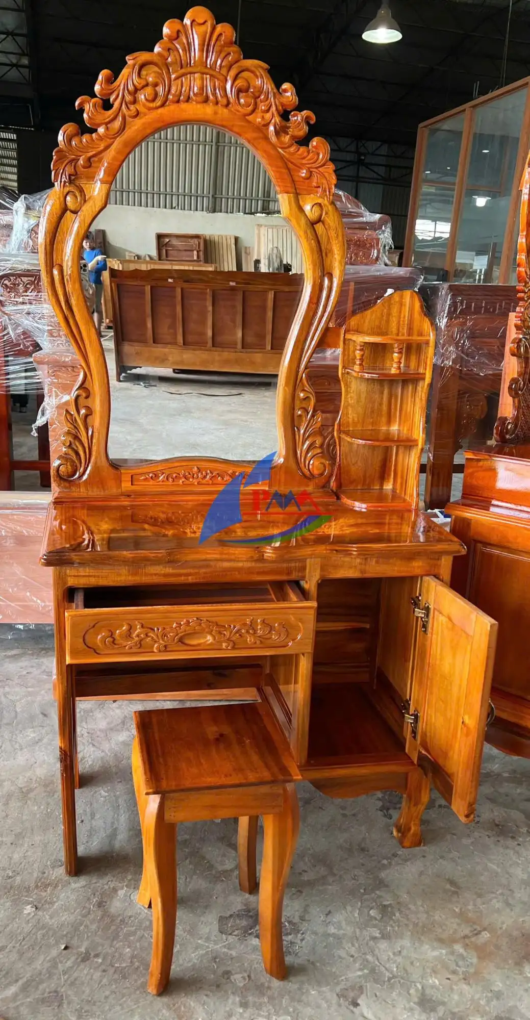 Mẫu Bàn Phấn Gỗ Đẹp – Thiết Kế Đa Dạng, Tiện Nghi, Giá Tốt