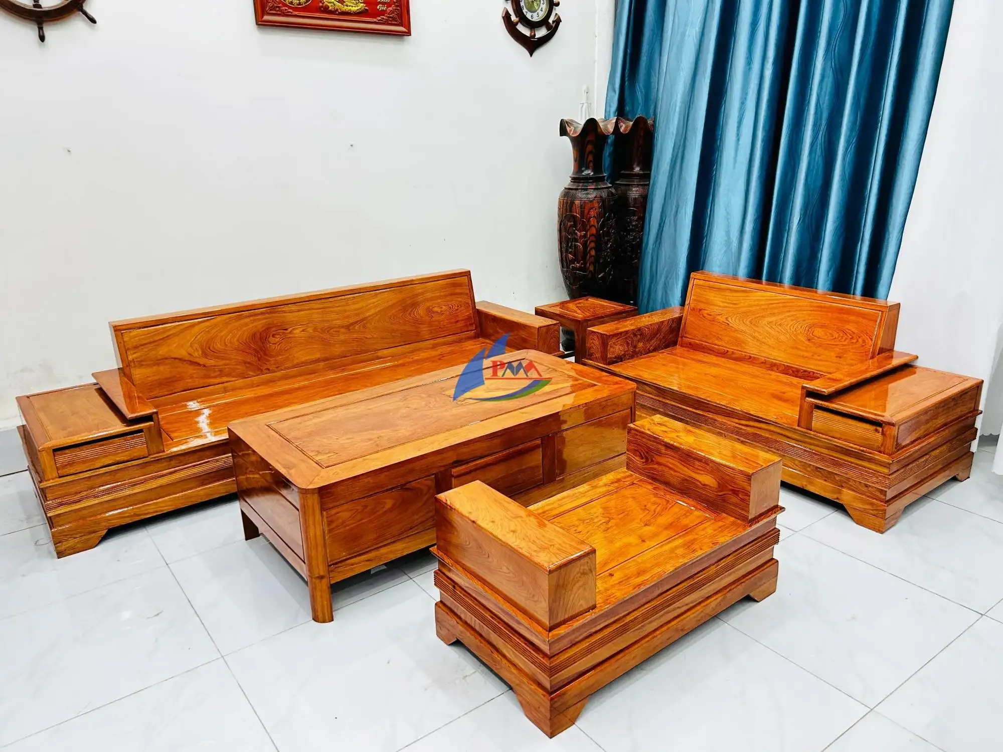 Sa Lông Gỗ Hương Đá 2 Băng Cánh Bướm