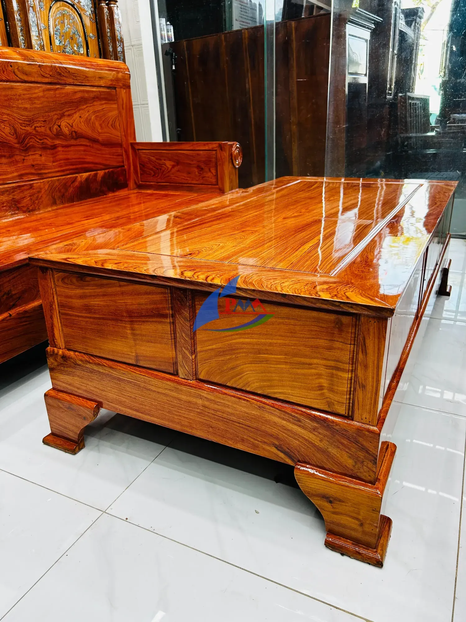 Alternative view of Sofa Gỗ Hộp – Gỗ Hương Đá Tay Pháo